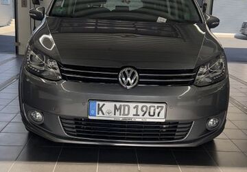 VW Touran 270.000 km 5.450 &euro; Köln 50735