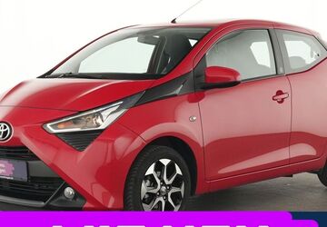 Toyota Aygo (X) 18.121 km 9.989 &euro; Neuss 41460