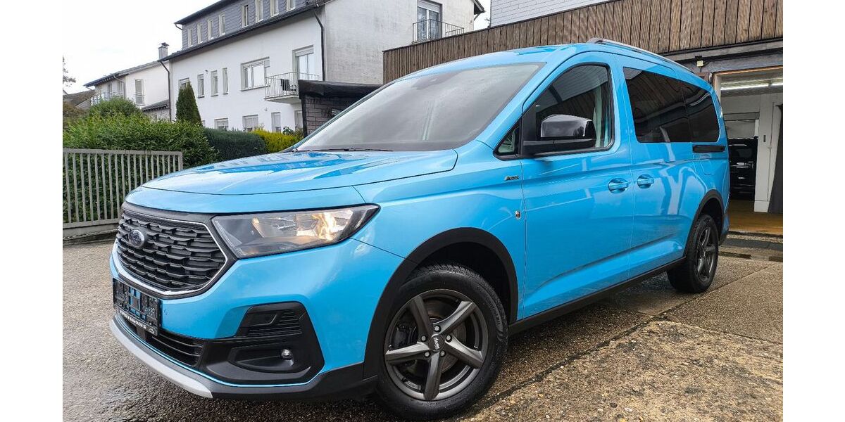 Ford Tourneo Connect 55.100 km 26.450 &euro; Solingen 42657