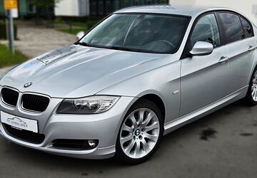 BMW 320 106.000 km 8.999 &euro; Köln (Ostheim) 51107