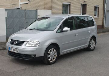 VW Touran 165.000 km 4.350 &euro; Köln 50739