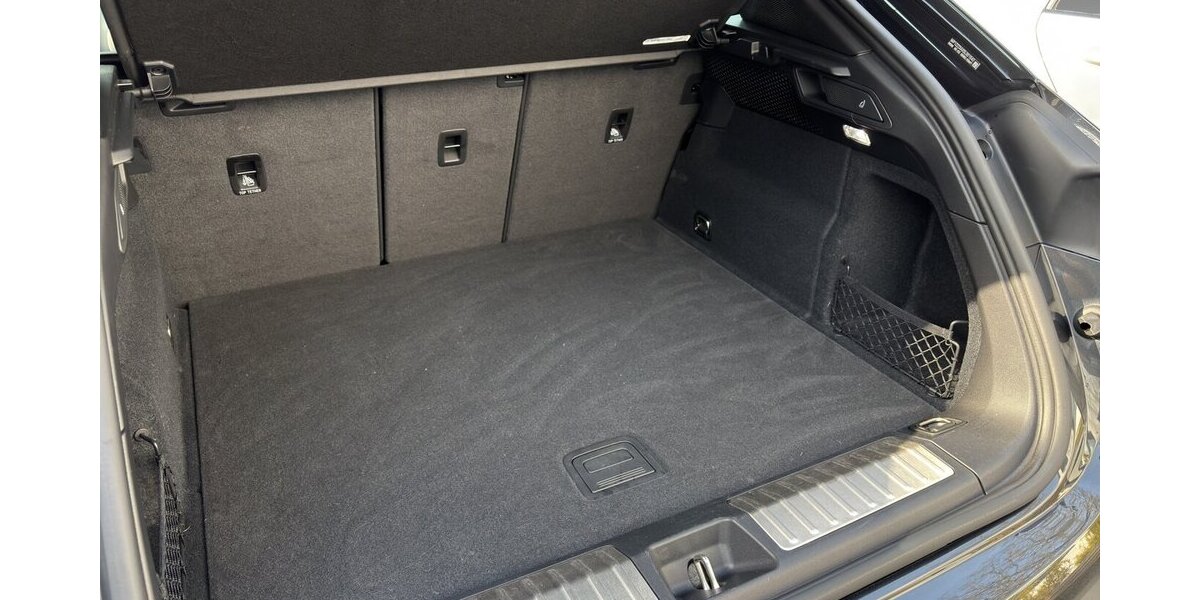 Porsche Macan 4 Bose Pano Volleder 0,25% 23.997 km 75.500 &euro; Wuppertal 42327