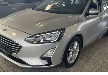 Ford Focus 85.000 km 13.985 &euro; Wuppertal 42329