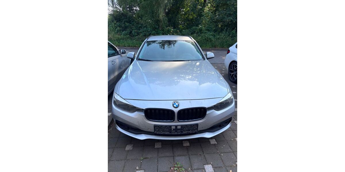 BMW 318 261.687 km 7.999 &euro; Solingen 42697