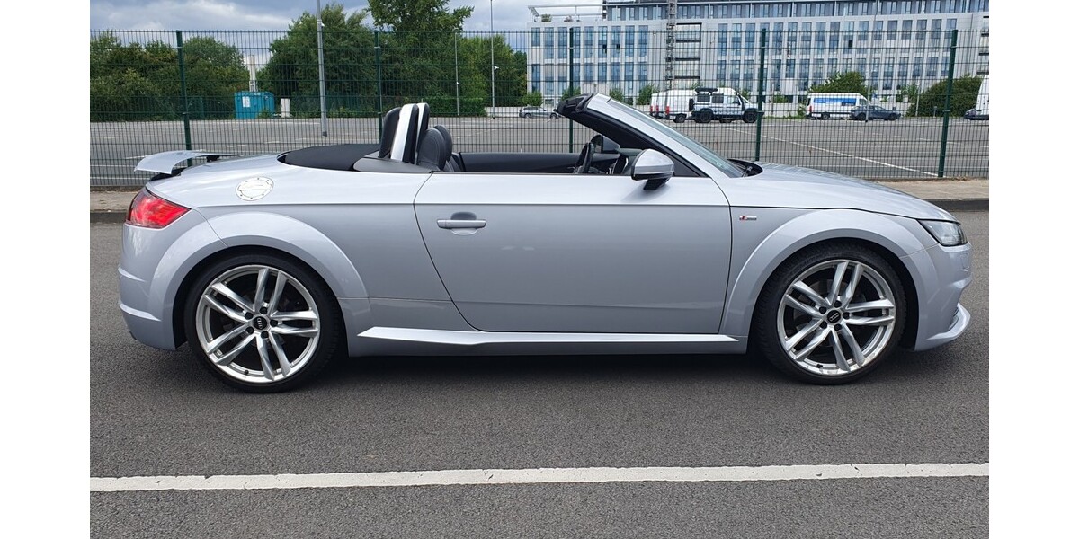 Audi TT Roadster 89.999 km 25.888 &euro; Köln 50667
