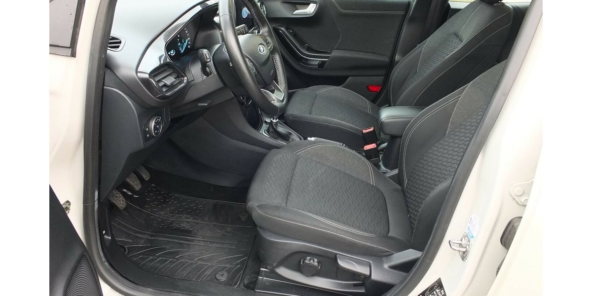 Ford Puma TITANIUM WM26:MILD HYBRID NAVI PDC BLUETOOTH 107.845 km 12.204 &euro; Köln 50858