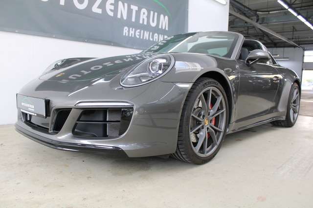 Porsche 911 25.866 km 109.911 &euro; Düsseldorf 40233
