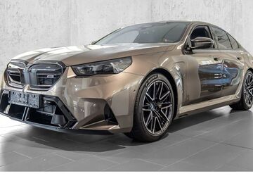 BMW M5 2.800 km 149.900 &euro; Köln Süd 50968