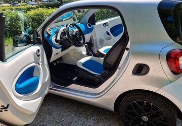 Smart ForTwo 78.000 km 9.480 &euro; Solingen 42653