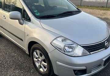 Nissan Tiida 155.000 km 2.700 &euro; Bergisch Gladbach bei Köln 51469