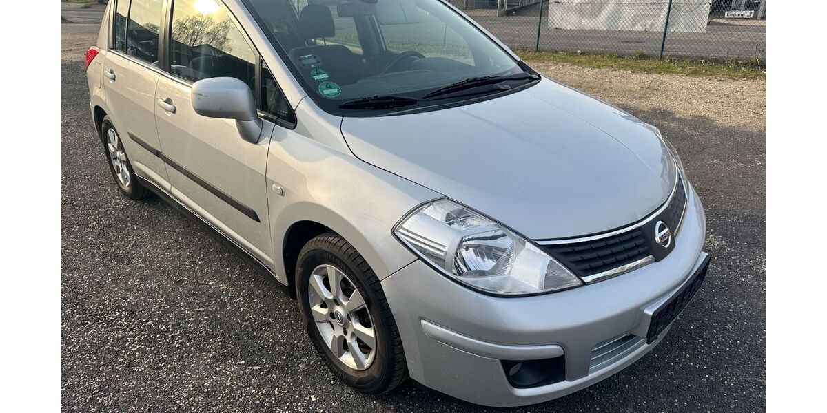 Nissan Tiida 155.000 km 2.700 &euro; Bergisch Gladbach bei Köln 51469