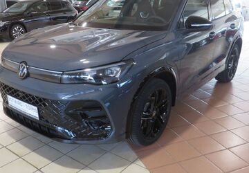 VW Tiguan 13.300 km 63.545 &euro; Neuss 41469