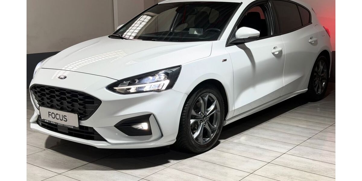Ford Focus 68.297 km 13.770 &euro; Köln 50739