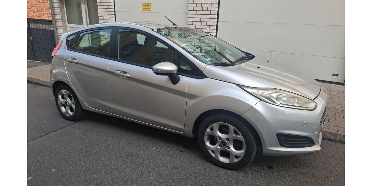 Ford Fiesta 199.860 km 3.000 &euro; wuppertal 42277