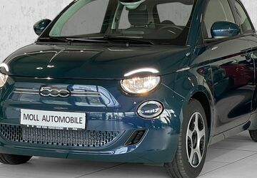 Fiat 500e 8.374 km 15.890 &euro; Köln 51149