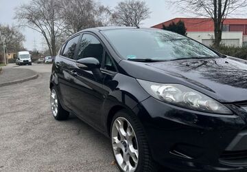 Ford Fiesta 178.000 km 3.700 &euro; Leverkusen 51371