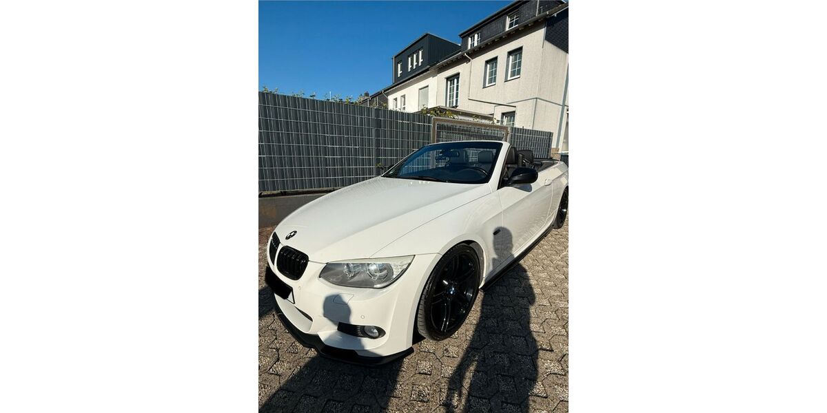 BMW 330 135.000 km 21.999 &euro; Solingen 42653