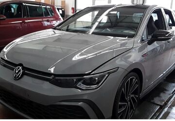 VW Golf 48.477 km 30.950 &euro; Hilden 40721