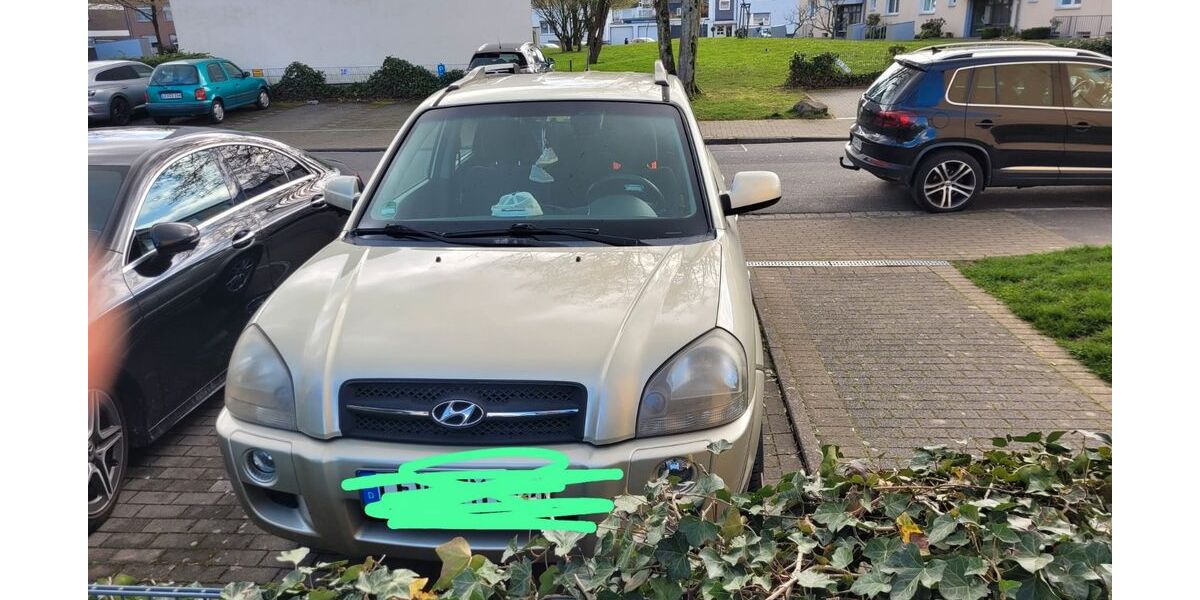 Hyundai TUCSON 196.454 km 3.500 &euro; Leverkusen 51371