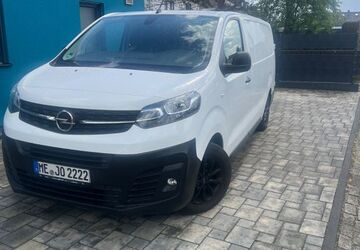 Opel Vivaro 38.000 km 19.100 &euro; Langenfeld 40764