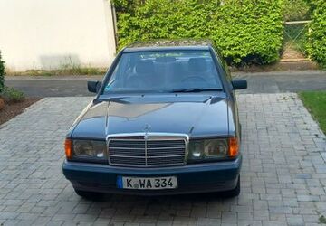 Mercedes-Benz 190 184.000 km 4.750 &euro; Köln 50765