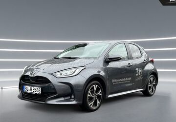 Toyota Yaris 8.000 km 25.990 &euro; Remscheid 42859