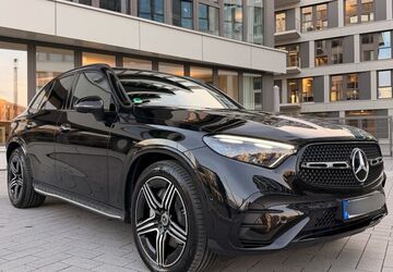 Mercedes-Benz GLC 220 18.500 km 59.999 &euro; Köln 50829