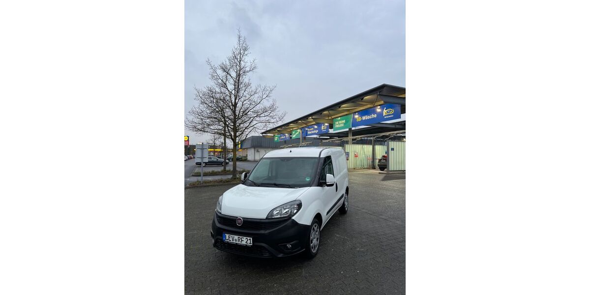 Fiat Doblo 40.508 km 9.690 &euro; Bergisch Gladbach 51469