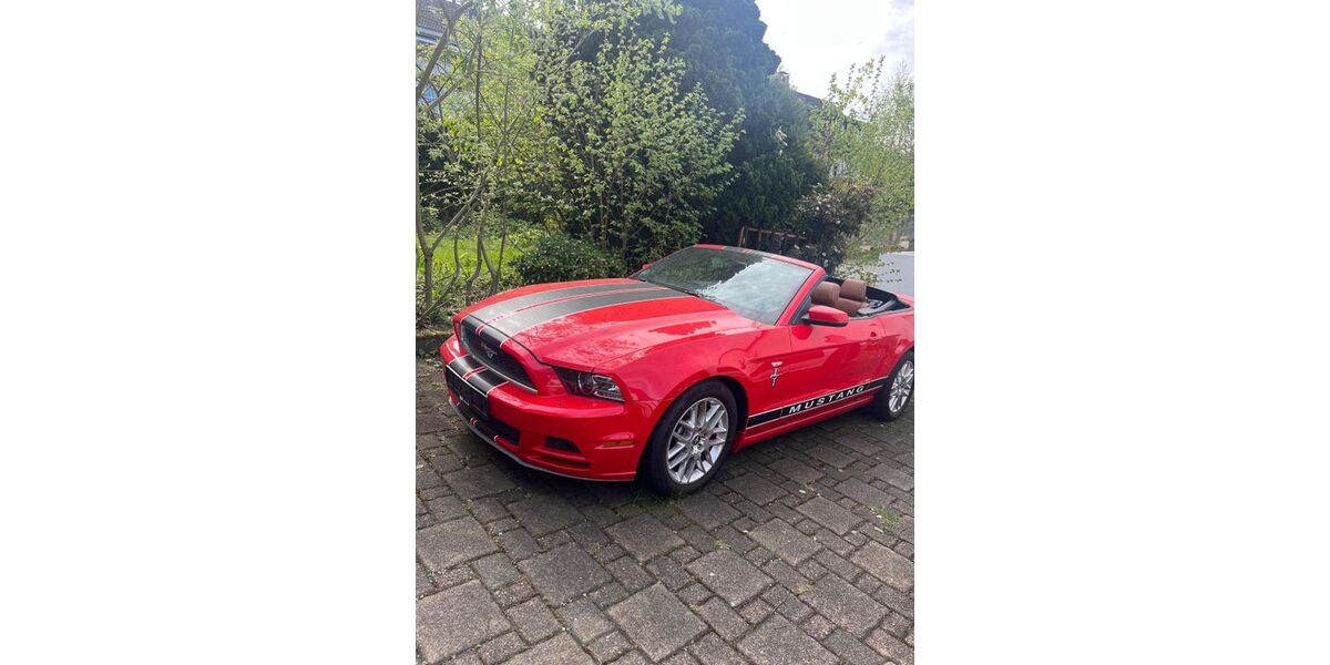 Ford Mustang 213.000 km 13.900 &euro; Wuppertal 42287