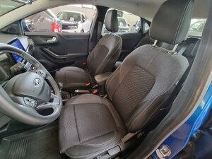 Ford Puma Titanium Parkass. Winterräder AHK uvm 29.044 km 15.940 &euro; HAAN 42781