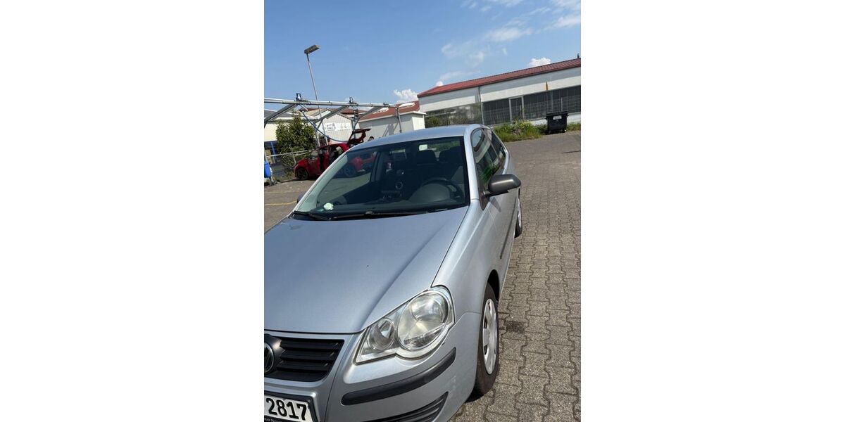 VW Polo 142.100 km 3.000 &euro; Köln 51145