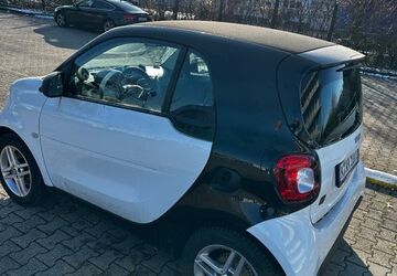 Smart ForTwo 26.500 km 9.200 &euro; Köln 51149