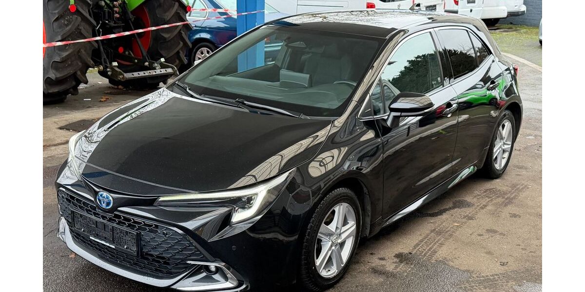 Toyota Corolla 166.158 km 17.000 &euro; Köln 51065