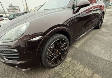 Porsche Cayenne 231.000 km 19.950 &euro; Köln 50767