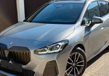 BMW 218 215.000 km 23.840 &euro; Düsseldorf 40468