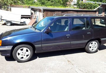 Opel Kadett 224.245 km 2.999 &euro; Neuss 41462