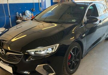 Opel Insignia 98.000 km 19.000 &euro; Düsseldorf 40233