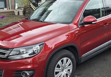 VW Tiguan 48.500 km 12.750 &euro; Köln 50769