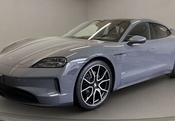 Porsche Taycan 6.181 km 97.800 &euro; Köln 50823