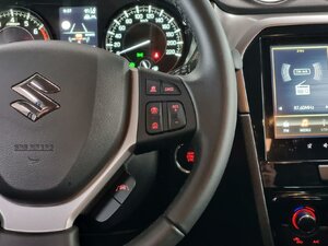Suzuki Vitara 1.4 Mild-Hybrid Comfort Navi Android Apple 6.070 km 21.250 &euro; HAAN 42781