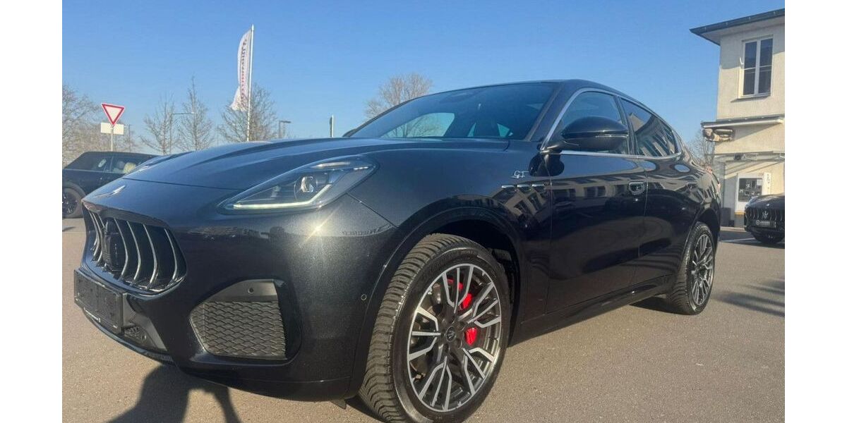 Maserati Grecale 49.200 km 57.980 &euro; Köln 50829