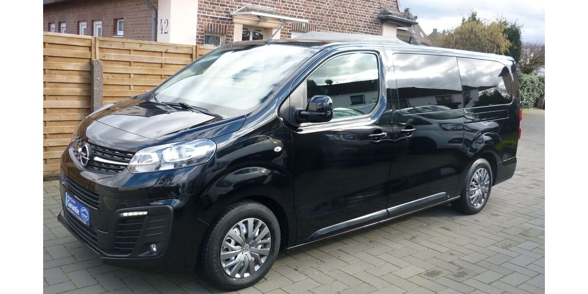 Opel Vivaro 67.500 km 27.980 &euro; Hilden 40721
