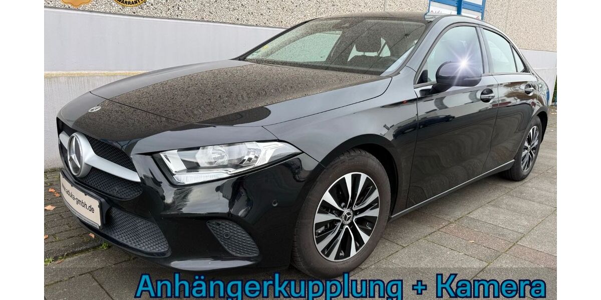 Mercedes-Benz A 180 85.000 km 20.999 &euro; Köln 50739