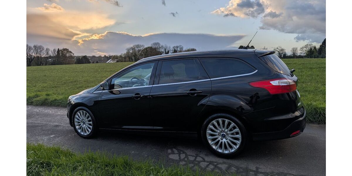 Ford Focus 150.900 km 4.100 &euro; Solingen 42699