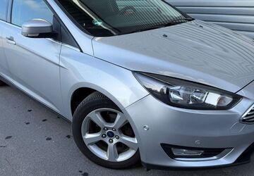 Ford Focus 134.000 km 9.400 &euro; Wuppertal 42285