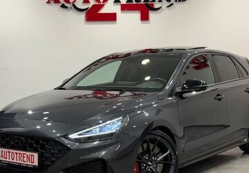 Hyundai i30 22.000 km 38.900 &euro; Bergisch Gladbach 51469