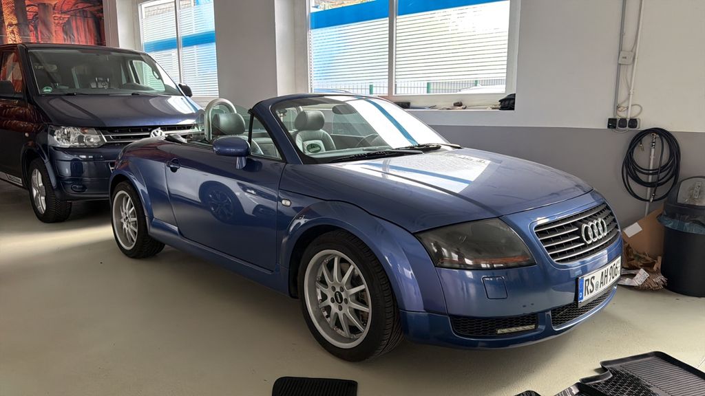 Audi TT 197.000 km 4.950 &euro; Remscheid 42899