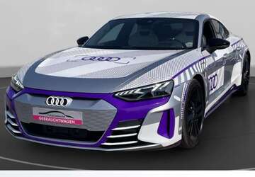 Audi e-tron 13.504 km 94.990 &euro; Köln 51145