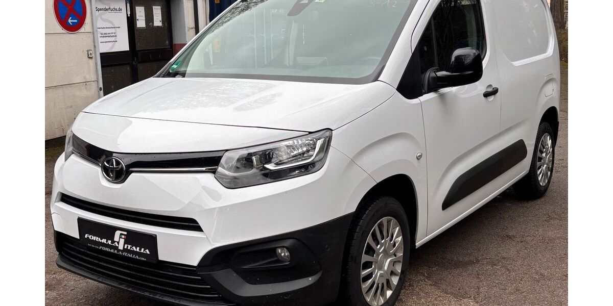 Toyota Proace City 83.400 km 13.790 &euro; Solingen 42697