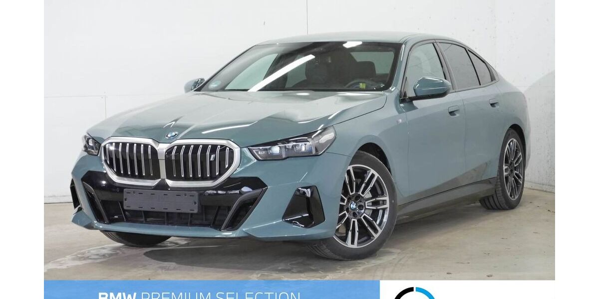 BMW i5 12.742 km 63.930 &euro; Mülheim 45472
